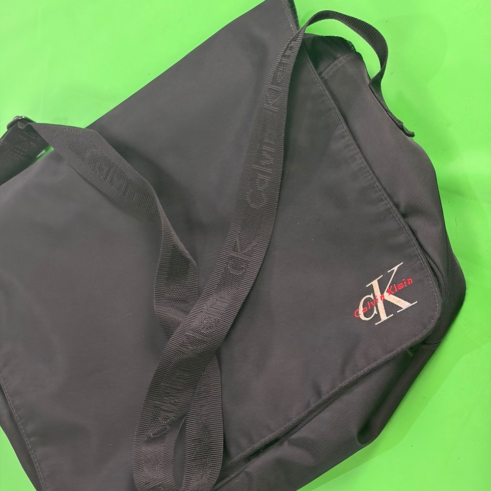 Calvin Klein Messenger Bag Black Nylon CL Logo Crossbody Laptop School Office